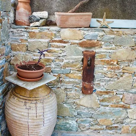 διώροφη κατοικία γλώσσα σκοπέλου * Skopelos Town