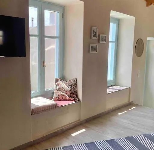 διώροφη γλώσσα σκοπέλου * Szkópelosz