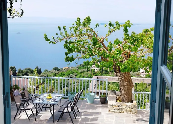 Nyaraló διώροφη γλώσσα σκοπέλου *